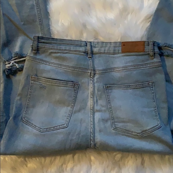 Ripped boyfriend jeans - Picture 3 of 5